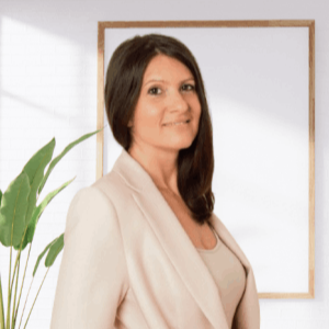 Τσιακμάκη Χρύσα